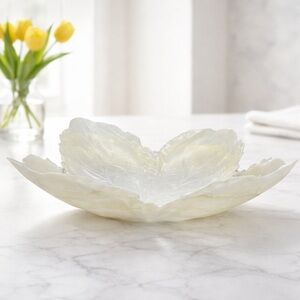 Vintage Lavorazione Arte Murano Glass Leaf Dish, Italian Platter